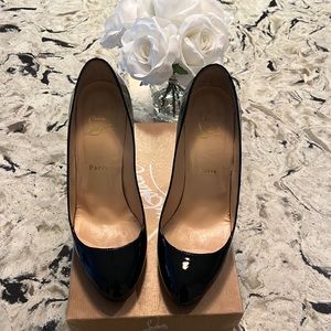 Christian Louboutin (red bottoms) Filo